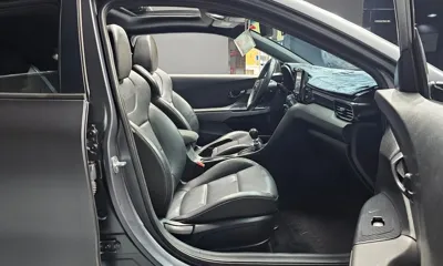 Hyundai Veloster 2019, 86869 км, за 16990000 KRW - фото 11