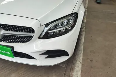 Mercedes-Benz C-Class 2020, 124400 км, за 121377.74 CNY - фото 8