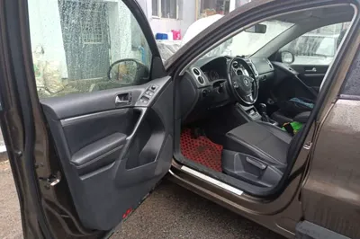 Volkswagen Tiguan 2016, 114200 км, за 42895.19 CNY - фото 16