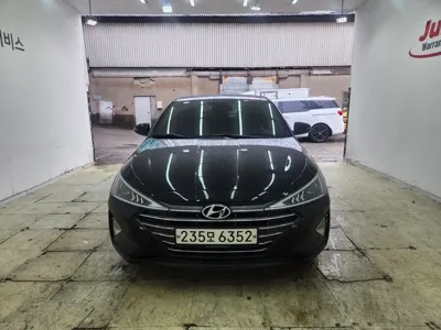 Hyundai Avante 2020, 33400 км, за 13990000 KRW