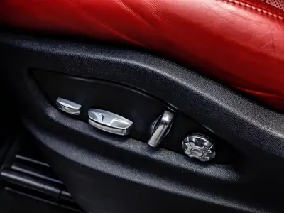 Porsche Cayenne 2020, 51800 км, за 488000 CNY - фото 13
