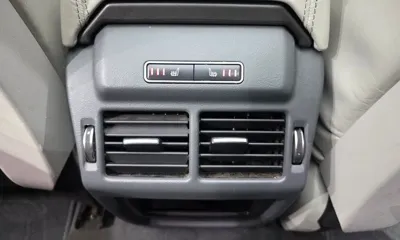 Land Rover Range Rover Evoque 2016, 105462 км, за 11000000 KRW - фото 18