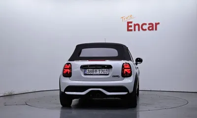MINI Cooper Convertible 2024, 69602 км, за 28500000 KRW