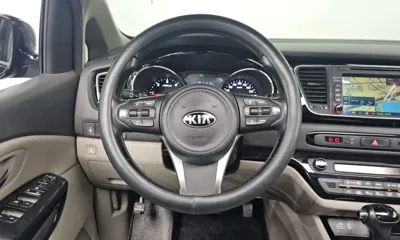 Kia Canival 2016, 293342 км, за 99990000 KRW - фото 13
