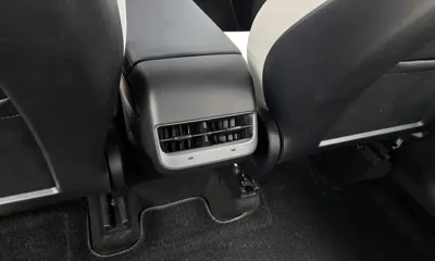Tesla Model Y 2023, 44635 км, за 47600000 KRW - фото 35