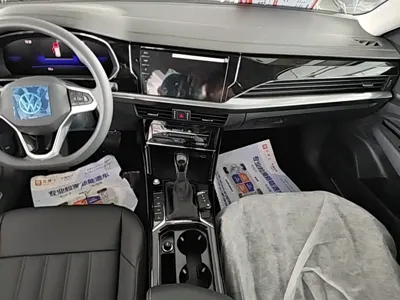 Volkswagen 帕萨特插电混动 2026, 100 км, за 136400 CNY - фото 13