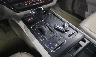 Kia Canival 2016, 189023 км, за 7500000 KRW - фото 9