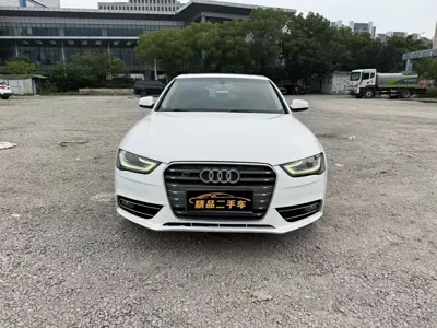Audi A4L · 2014 год
