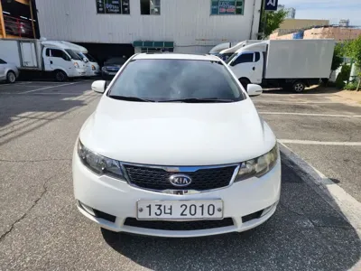 Kia Porte 2013, 120000 км, за 3000000 KRW