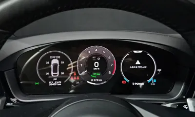 Porsche Cayenne 2024, 33459 км, за 142000000 KRW - фото 8