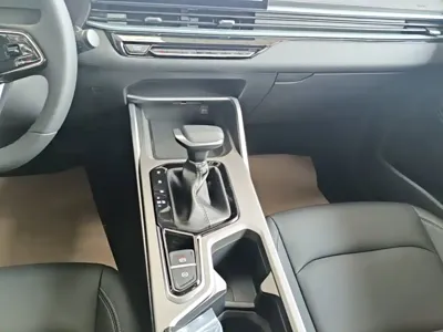 Geely Emgrand 2026, 100 км, за 61000 CNY - фото 14