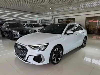 Audi A3 · 2022 год