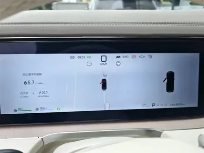 Denza 腾势N8L 2025, 6500 км, за 266000 CNY