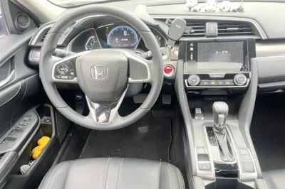 Honda Civic 2019, 47600 км, за 80281.39 CNY - фото 8