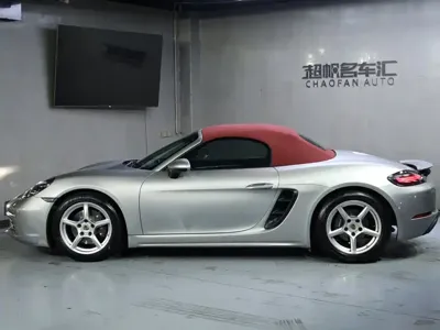 Porsche 718 2024, 12000 км, за 468000 CNY - фото 7