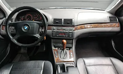 BMW 3-Series 2000, 275489 км, за 2400000 KRW - фото 7