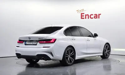 BMW 3-Series 2022, 56826 км, за 26900000 KRW