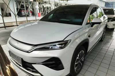 BYD Song Ultra EV · 2026 год