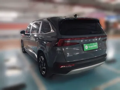 Hyundai Custo 2021, 13600 км, за 149806.85 CNY