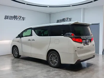 Toyota Vellfire 2022, 38000 км, за 598000 CNY