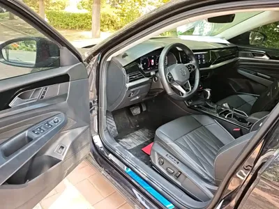 Volkswagen Passat 2022, 73700 км, за 109600 CNY - фото 16