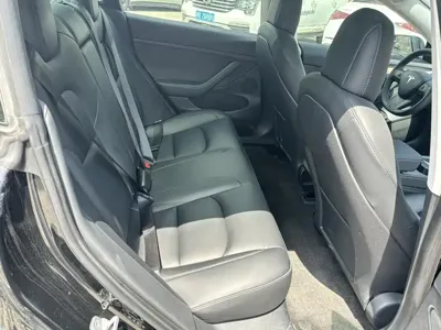 Tesla Model 3 2023, 36000 км, за 114200 CNY - фото 10