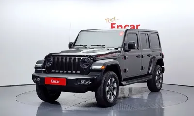 Jeep Wrangler · 2022 год