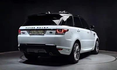 Land Rover Range Rover Sport 2017, 111921 км, за 35500000 KRW