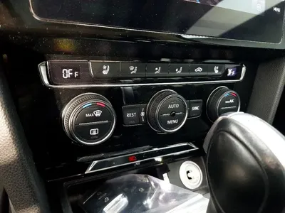 Volkswagen Passat 2018, 193975 км, за 15590000 KRW - фото 11