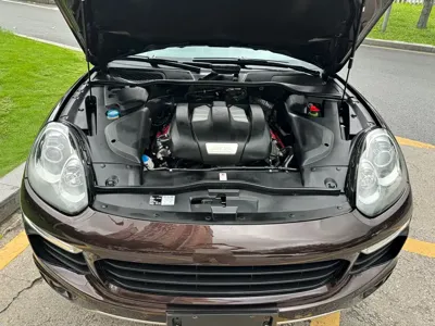 Porsche Cayenne 2015, 90000 км, за 135200 CNY - фото 11