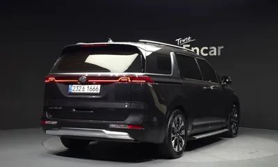 Kia Canival 2021, 71143 км, за 28900000 KRW