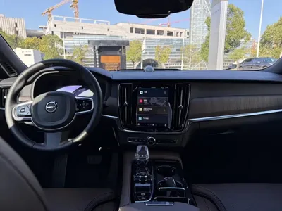 Volvo S90 PHEV 2024, 8000 км, за 281800 CNY - фото 13