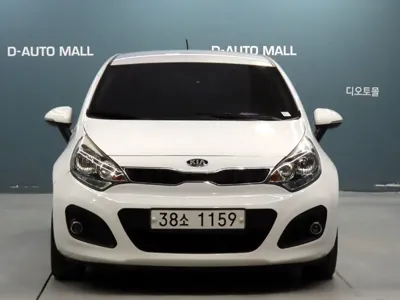 Kia Pride 2014, 101079 км, за 4200000 KRW