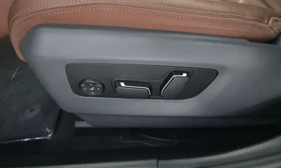 BMW 5-Series 2024, 23532 км, за 75900000 KRW - фото 32