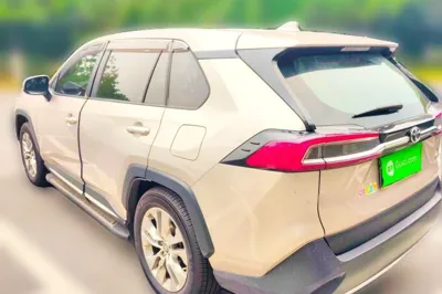 Toyota Wildlander 2020, 75100 км, за 83383.89 CNY