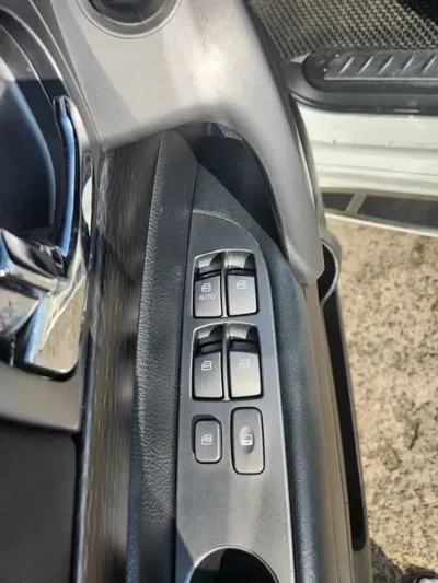 KG_Mobility_Ssangyong KORANDO 2018, 156965 км, за 7900000 KRW - фото 17