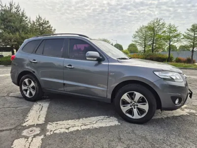 Hyundai Santafe 2012, 242745 км, за 3700000 KRW