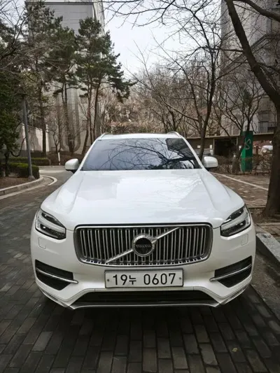 Volvo XC90 · 2017 год