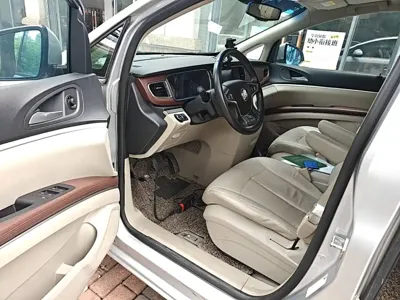 Buick GL8 2015, 67800 км, за 70100 CNY - фото 16