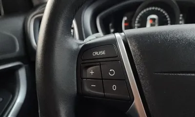 Volvo V40 2018, 106925 км, за 10500000 KRW - фото 15