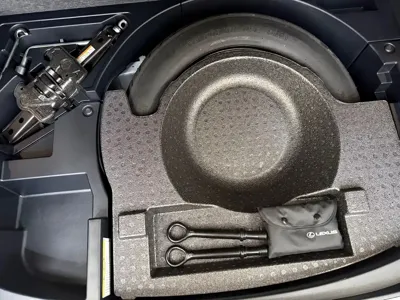 Lexus NX 2021, 52000 км, за 205500 CNY - фото 21