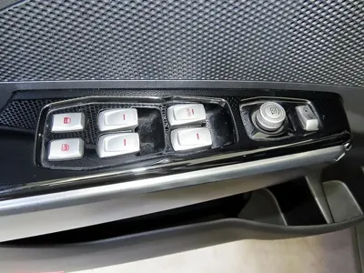 KG_Mobility_Ssangyong TIBOLI 2018, 129931 км, за 7800000 KRW - фото 13