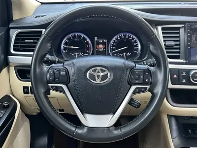 Toyota Highlander 2021, 70000 км, за 139800 CNY - фото 24