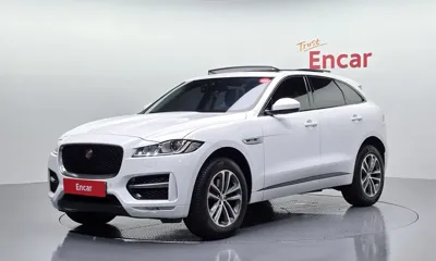 Jaguar F-Pace · 2017 год