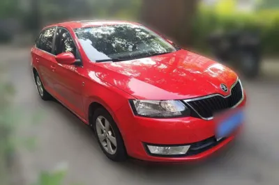 Skoda Rapid Spaceback 2016, 72400 км, за 26872.57 CNY