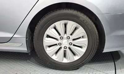 Hyundai Sonata 2017, 150417 км, за 9000000 KRW - фото 21