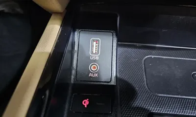 Kia Canival 2020, 52475 км, за 22200000 KRW - фото 32