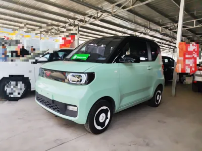 Wuling Hongguang MINIEV 2021, 13000 км, за 18200 CNY - фото 1