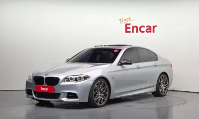 BMW 5-Series · 2015 год