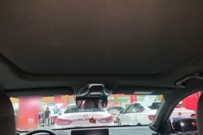 Geely Auto Preface 2023, 70000 км, за 83628.62 CNY - фото 12